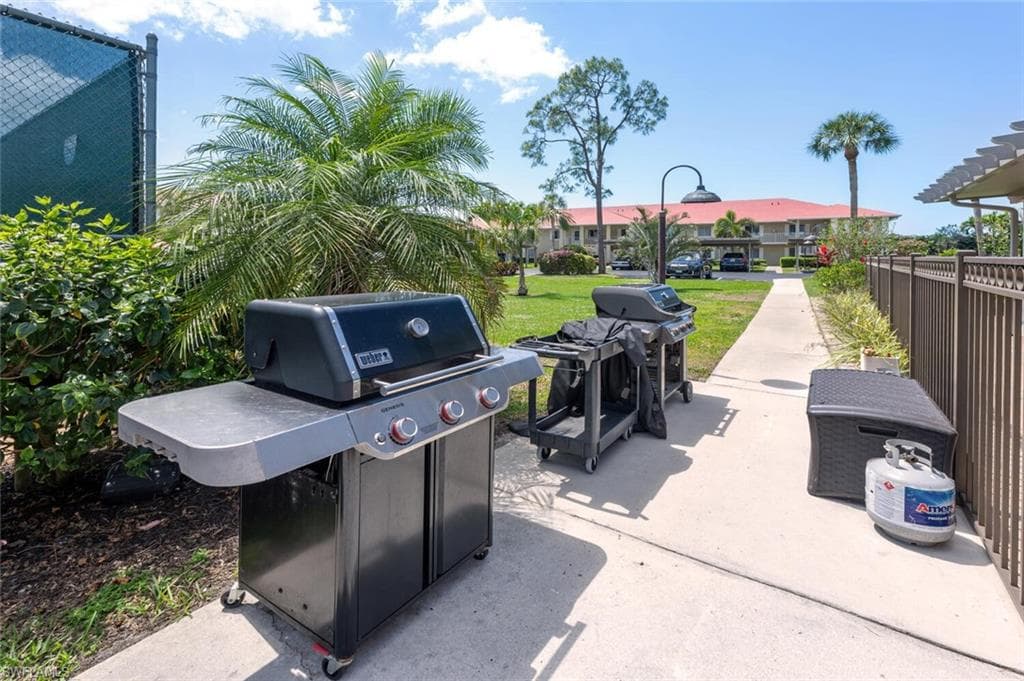 4564 Andover Way D103, Naples, FL 34112-28