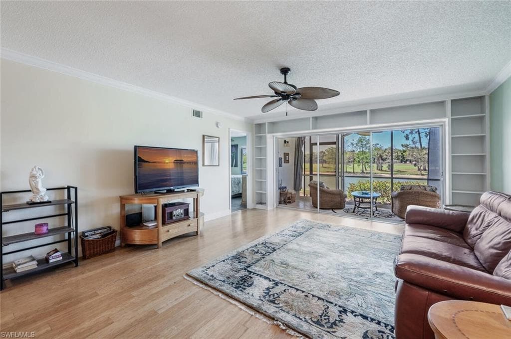 4564 Andover Way D103, Naples, FL 34112-5