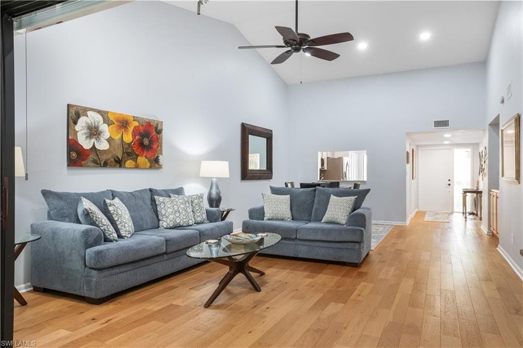 1814 Kings Lake Blvd 203, Naples, FL 34112-11