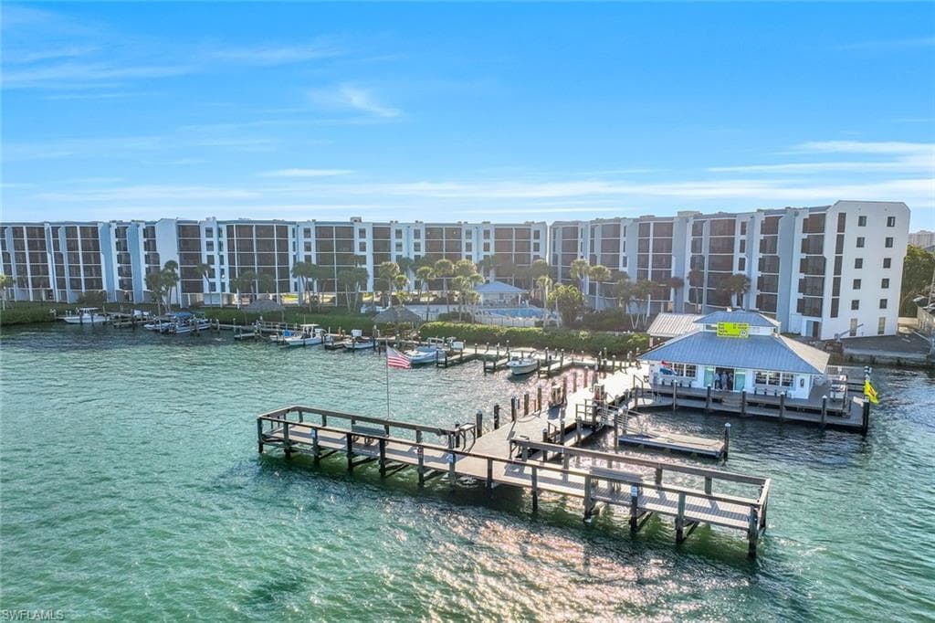1085 Bald Eagle Dr E207, Marco Island, FL 34145-32