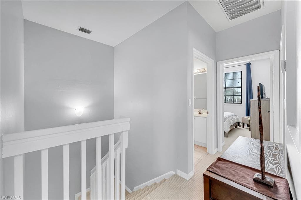 14821 Pinnacle Pl 360, Naples, FL 34119-30