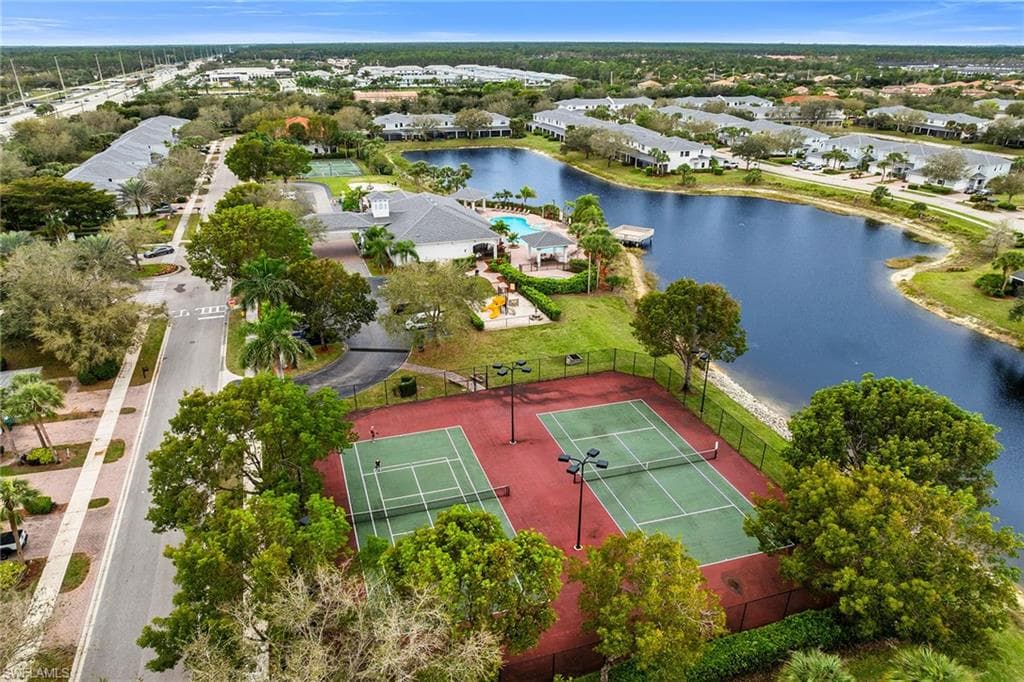 14821 Pinnacle Pl 360, Naples, FL 34119-42
