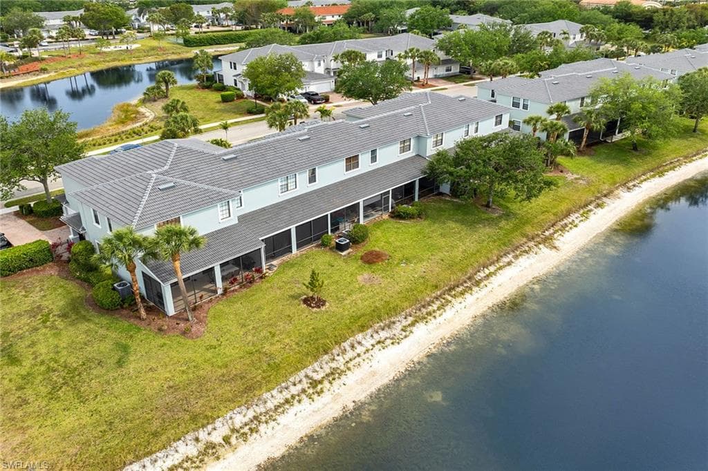 14821 Pinnacle Pl 360, Naples, FL 34119-51