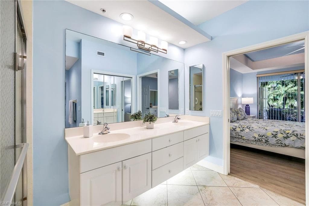 2350 Hidden Lake Ct 8511, Naples, FL 34112-18