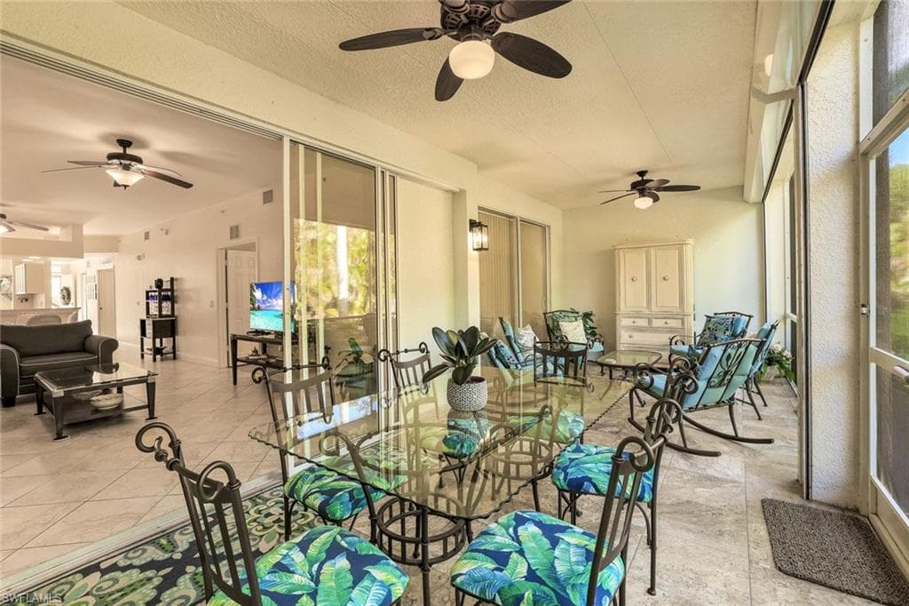 2350 Hidden Lake Ct 8511, Naples, FL 34112-23