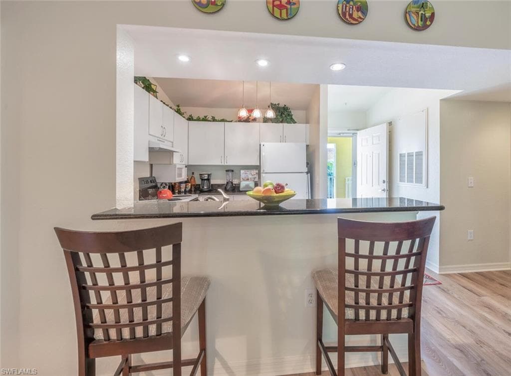 8287 Key Royal Ln 1531, Naples, FL 34119-14
