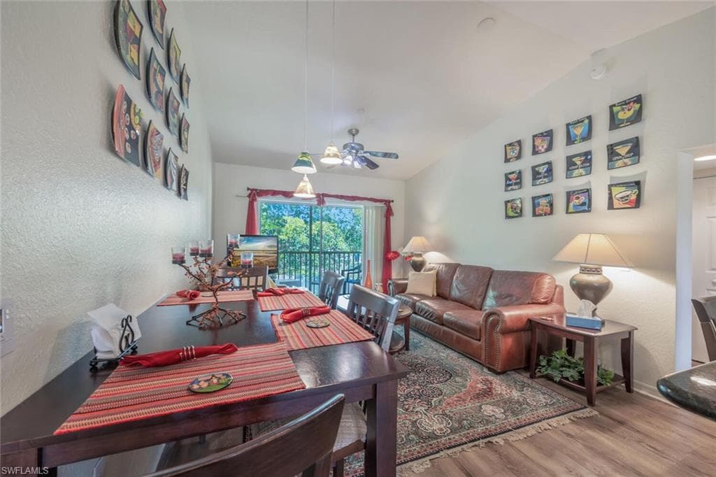 8287 Key Royal Ln 1531, Naples, FL 34119-1