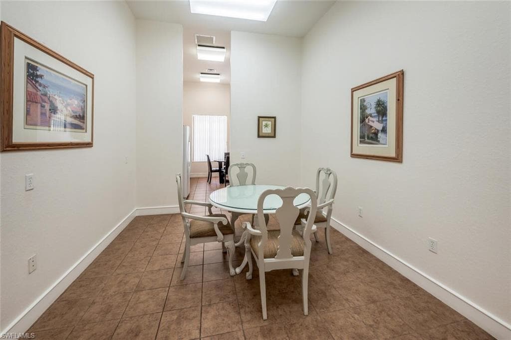 8287 Key Royal Ln 1531, Naples, FL 34119-31