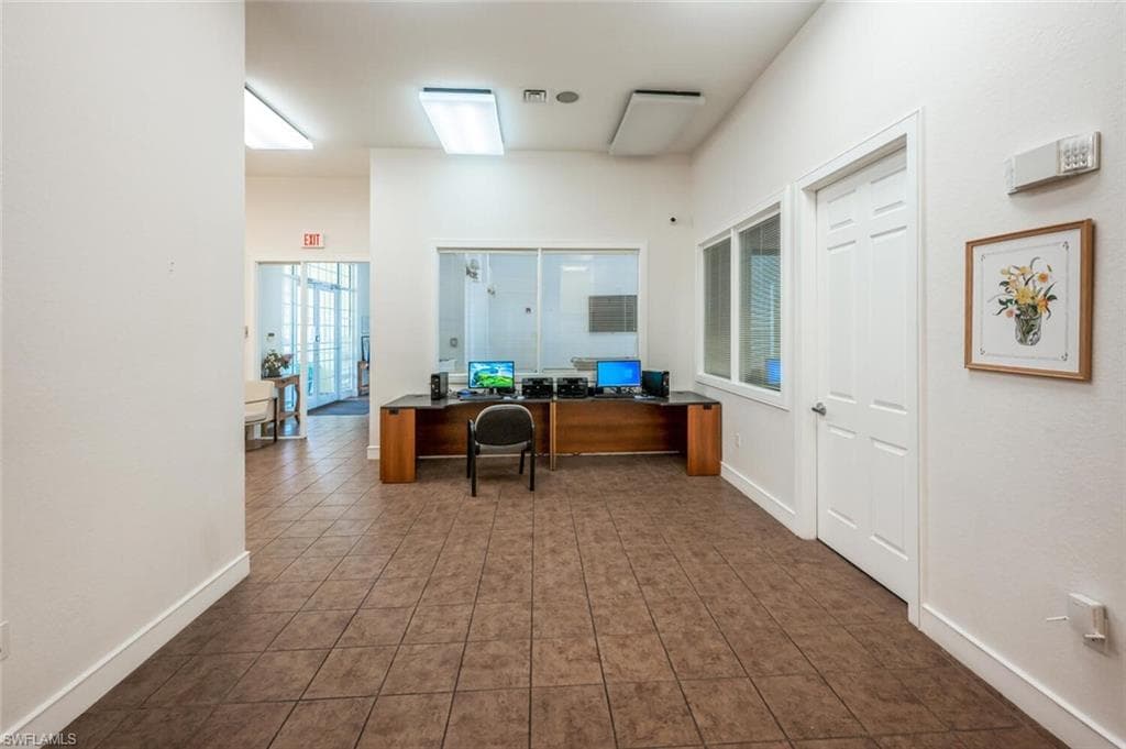 8287 Key Royal Ln 1531, Naples, FL 34119-33