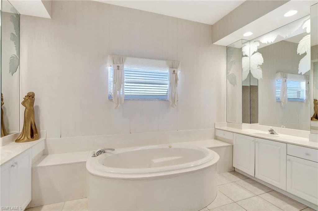 1020 Collier Blvd Ph-a, Marco Island, FL 34145-27