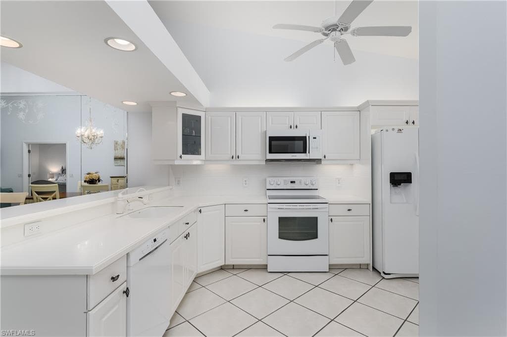 6660 Beach Resort Dr 16, Naples, FL 34114-10