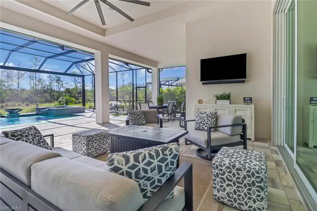 6270 Union Island Way, Naples, FL 34113-32