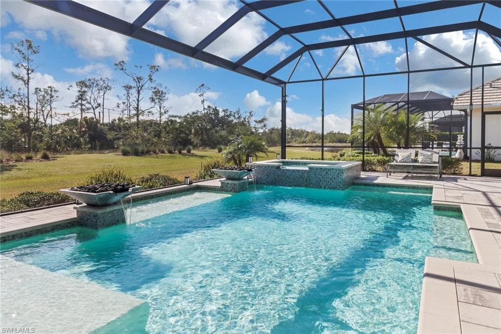 6270 Union Island Way, Naples, FL 34113-36