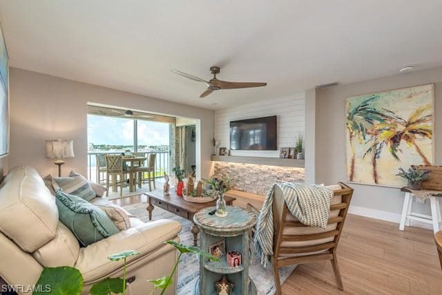 1140 Little Neck Ct D37, Naples, FL 34102-6