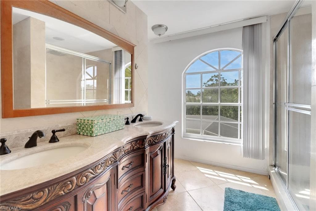 7904 Eagles Flight Ln, Fort Myers, FL 33912-26