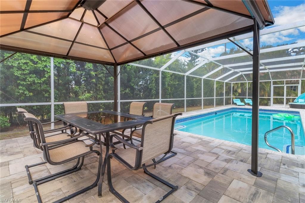 7904 Eagles Flight Ln, Fort Myers, FL 33912-33