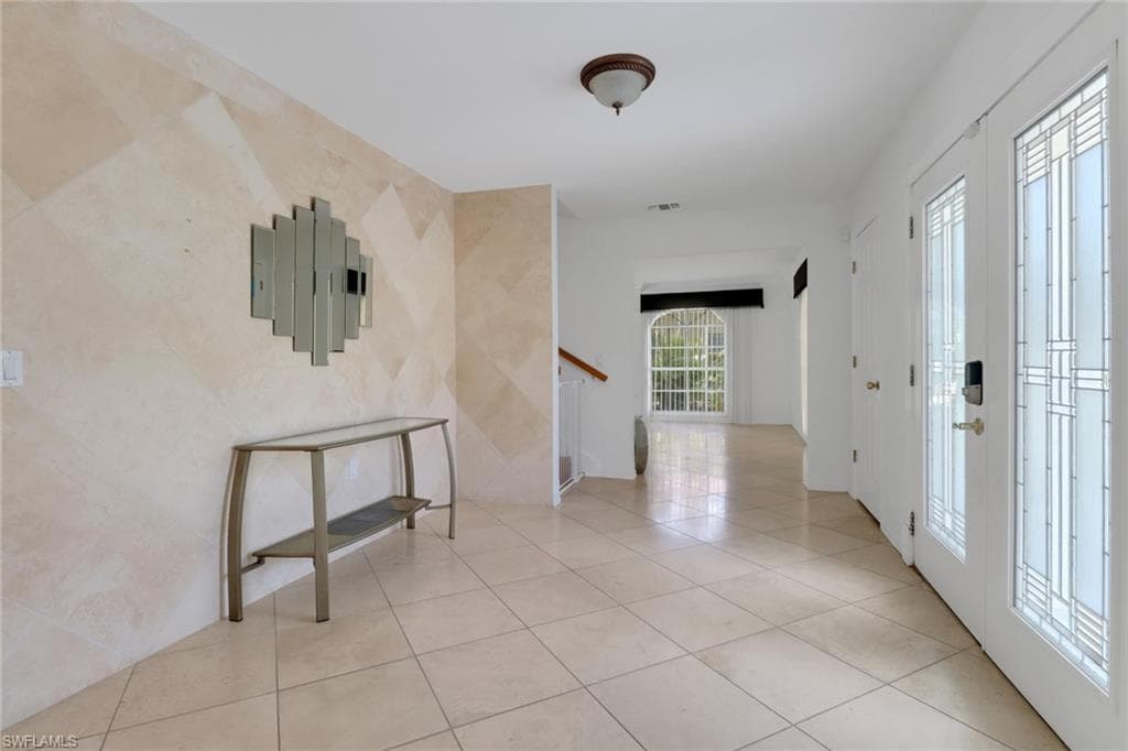 7904 Eagles Flight Ln, Fort Myers, FL 33912-5