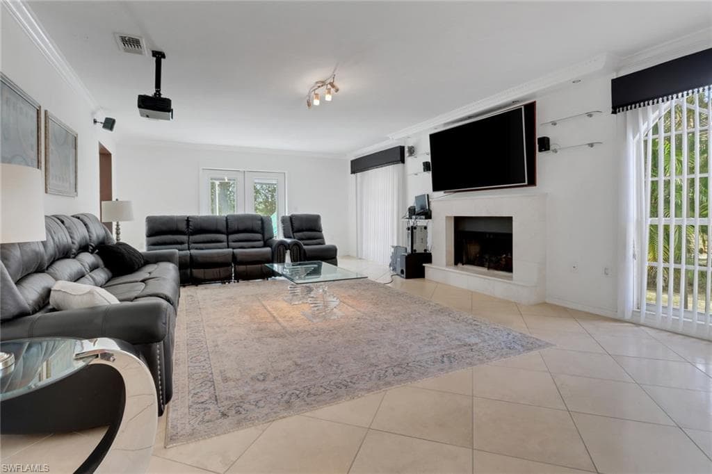 7904 Eagles Flight Ln, Fort Myers, FL 33912-7