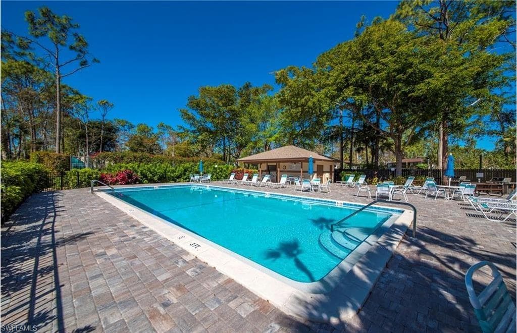 1810 Kings Lake Blvd 103, Naples, FL 34112-13