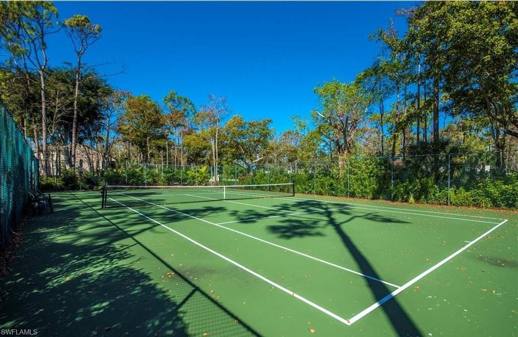 1810 Kings Lake Blvd 103, Naples, FL 34112-14