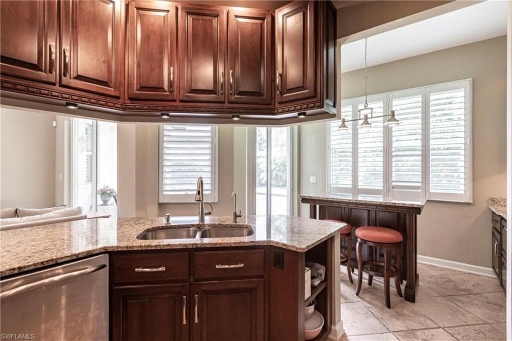 873 Grand Rapids Blvd, Naples, FL 34120-12