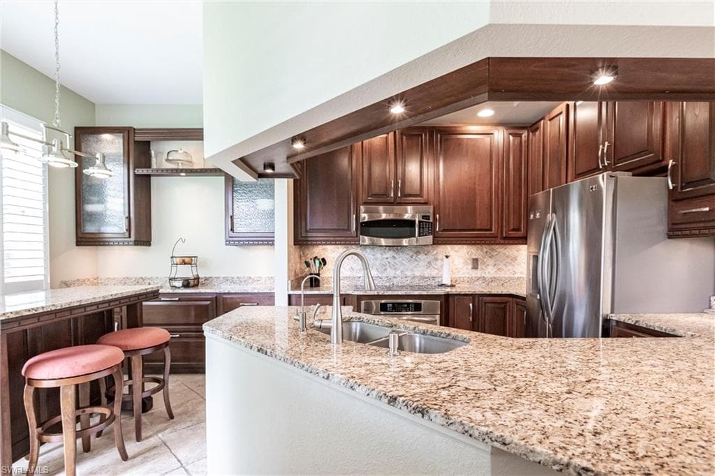 873 Grand Rapids Blvd, Naples, FL 34120-14