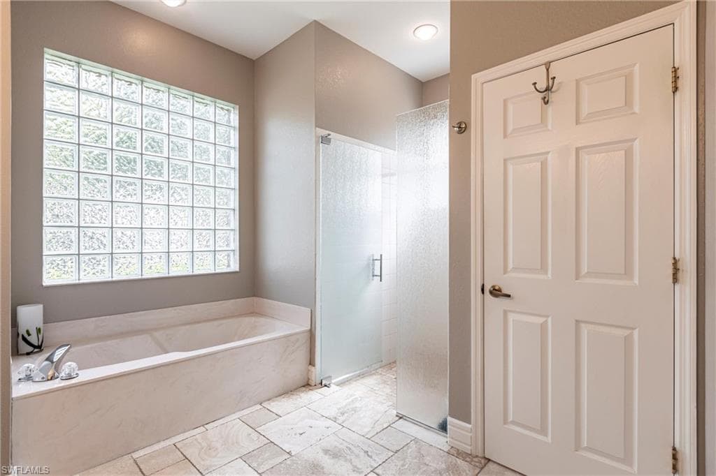 873 Grand Rapids Blvd, Naples, FL 34120-22