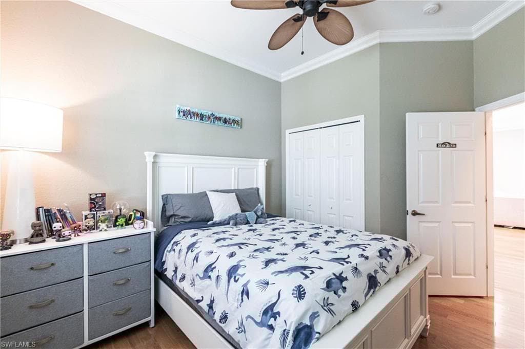 873 Grand Rapids Blvd, Naples, FL 34120-24