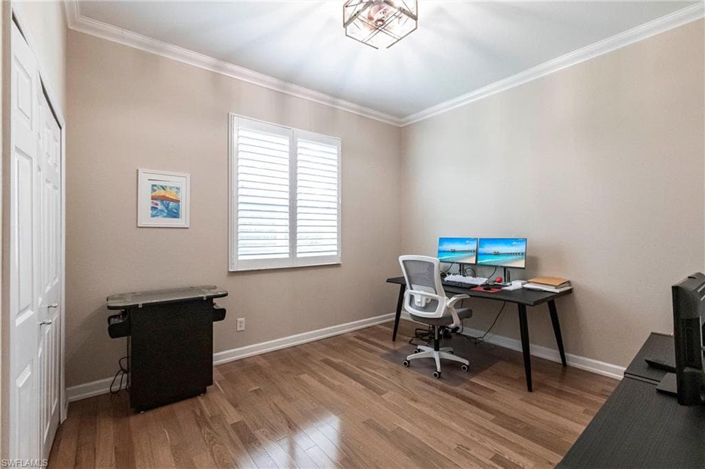 873 Grand Rapids Blvd, Naples, FL 34120-27