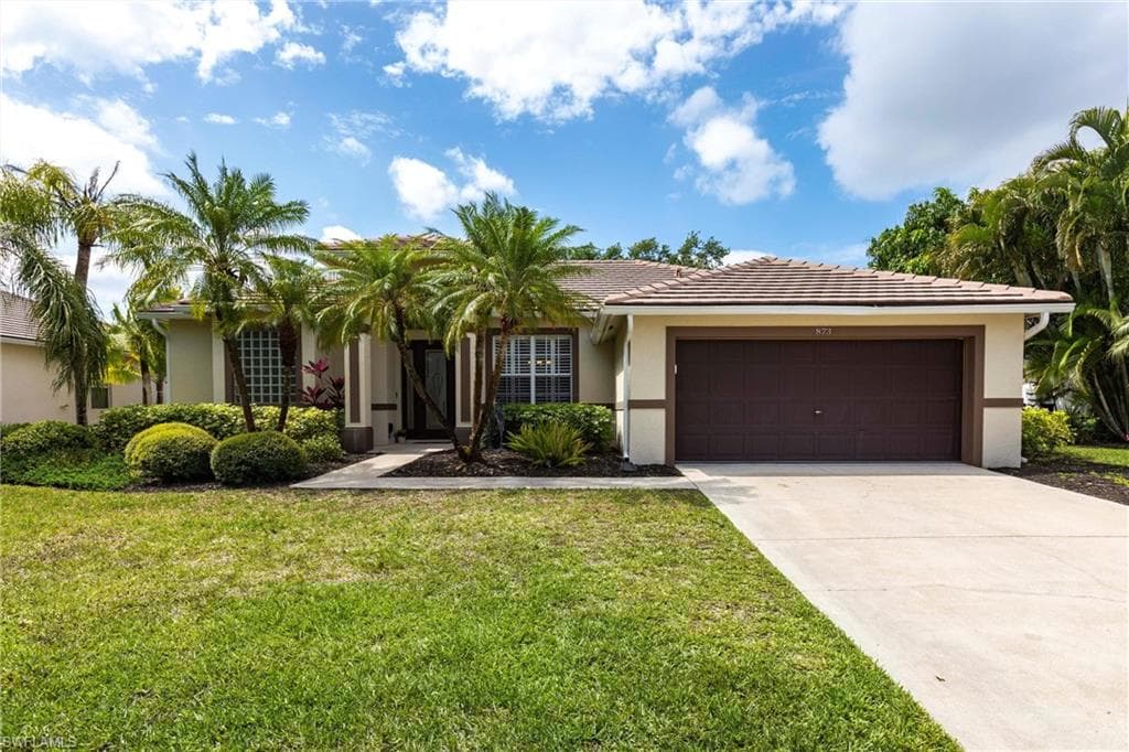 873 Grand Rapids Blvd, Naples, FL 34120-2