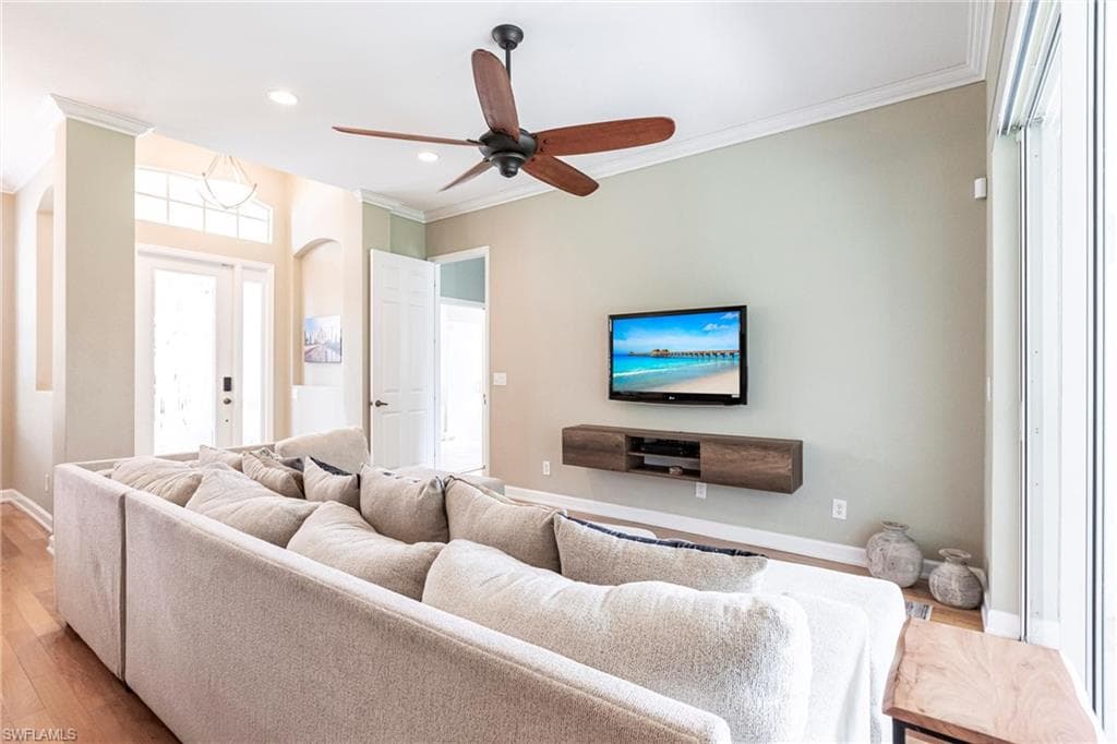 873 Grand Rapids Blvd, Naples, FL 34120-8