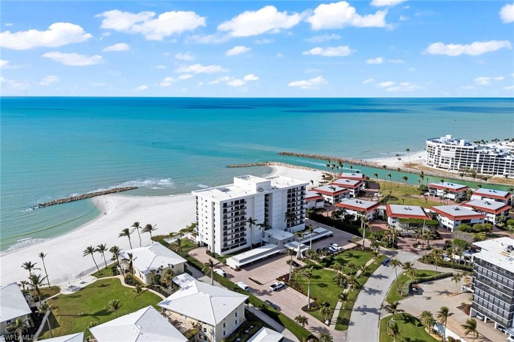 2171 Gulf Shore Blvd N 704, Naples, FL 34102-31