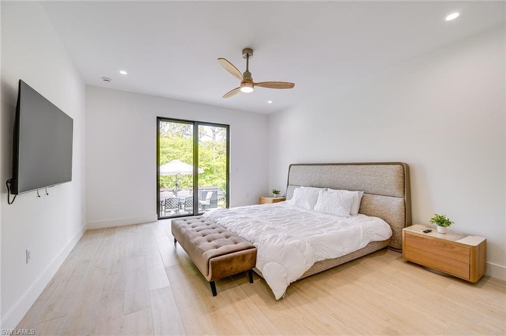 3400 Canal St, Naples, FL 34112-14