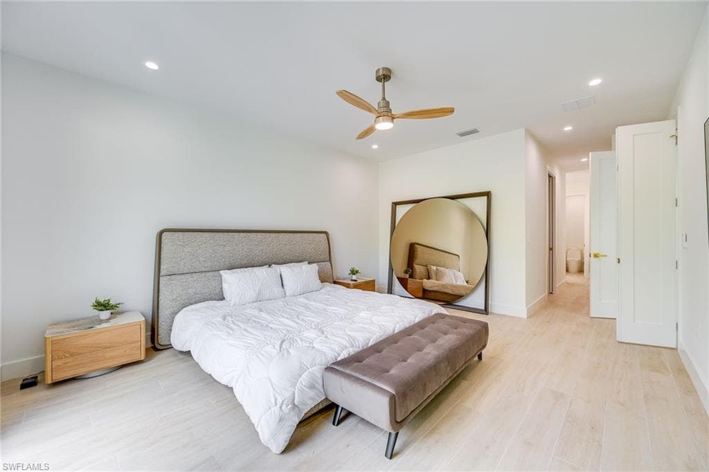 3400 Canal St, Naples, FL 34112-15