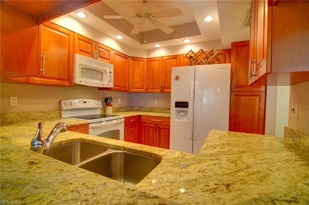 103 Tuscana Ct 1103, Naples, FL 34119-9