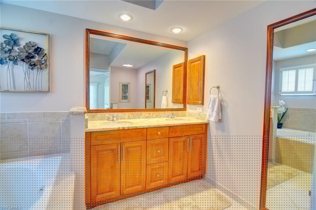103 Tuscana Ct 1103, Naples, FL 34119-14