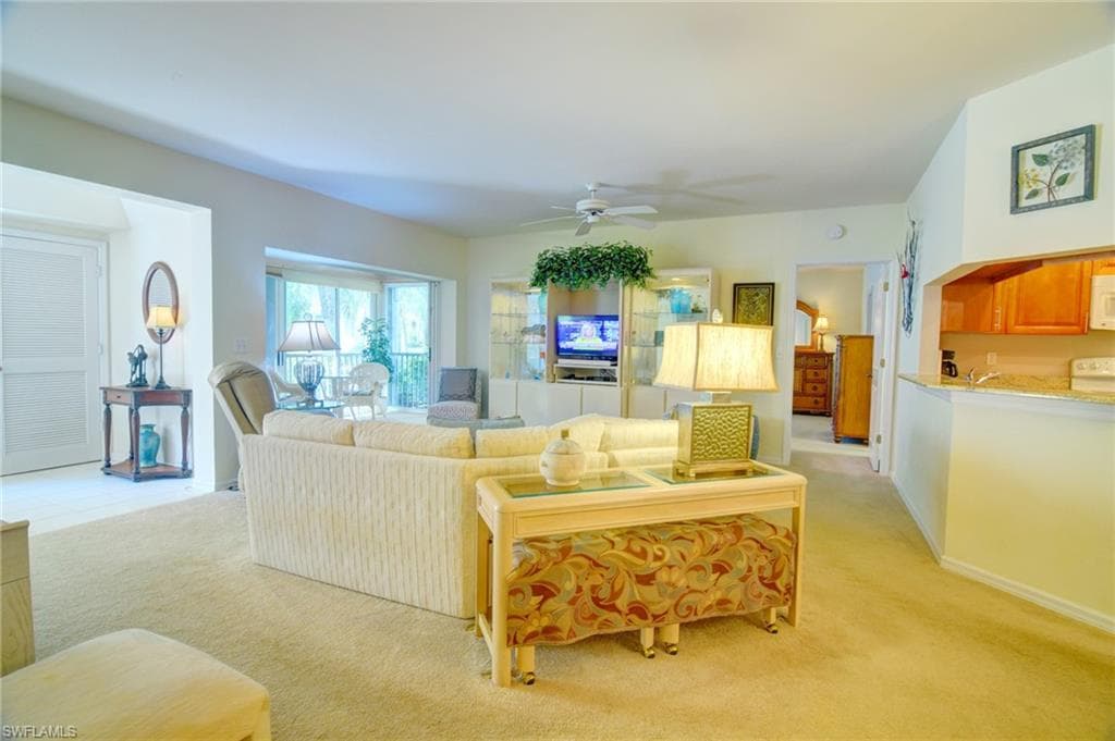 103 Tuscana Ct 1103, Naples, FL 34119-3
