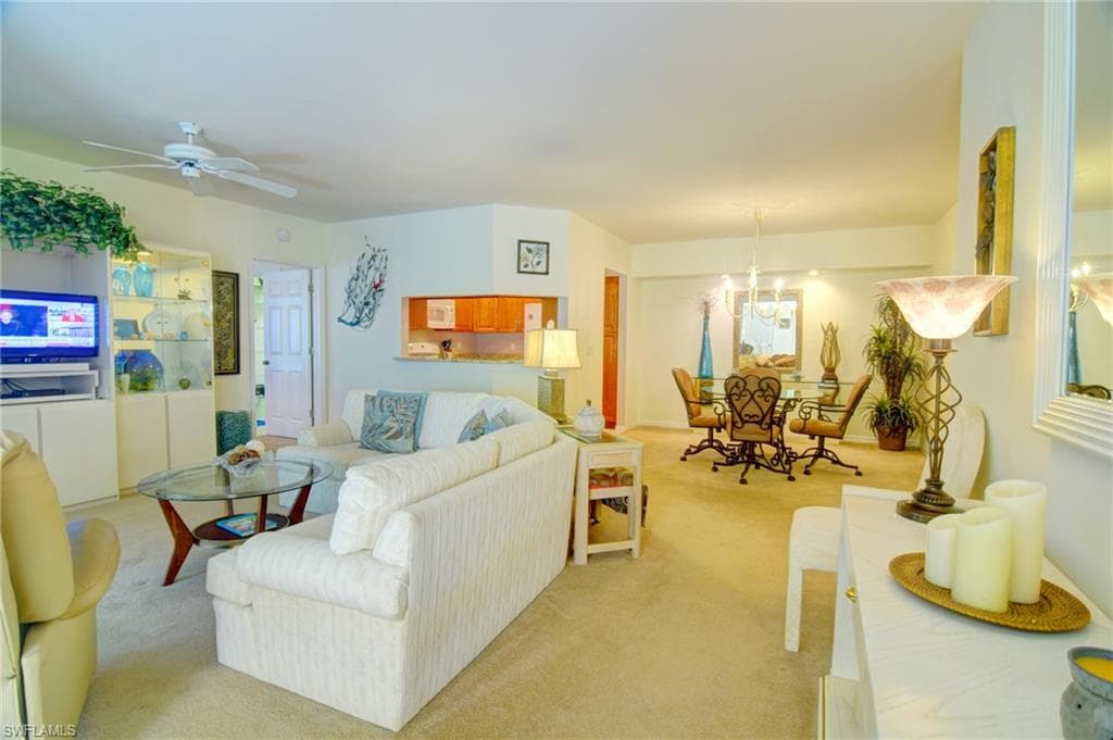 103 Tuscana Ct 1103, Naples, FL 34119-4