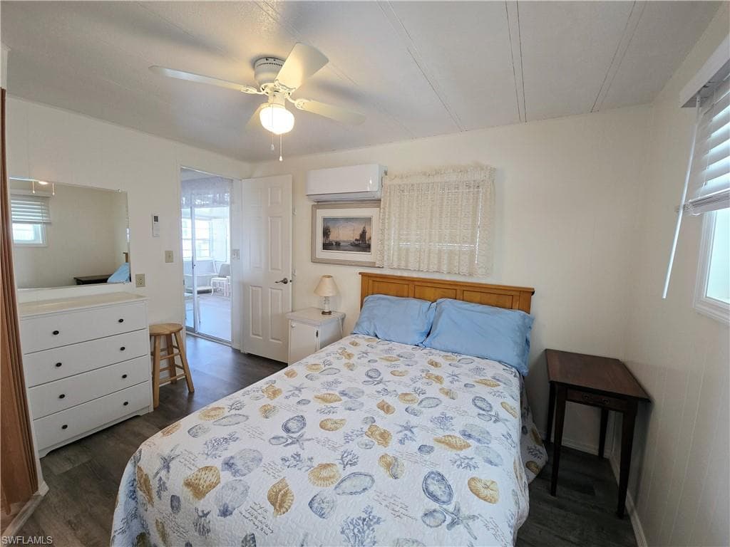56 Enchanting Blvd, Naples, FL 34112-13