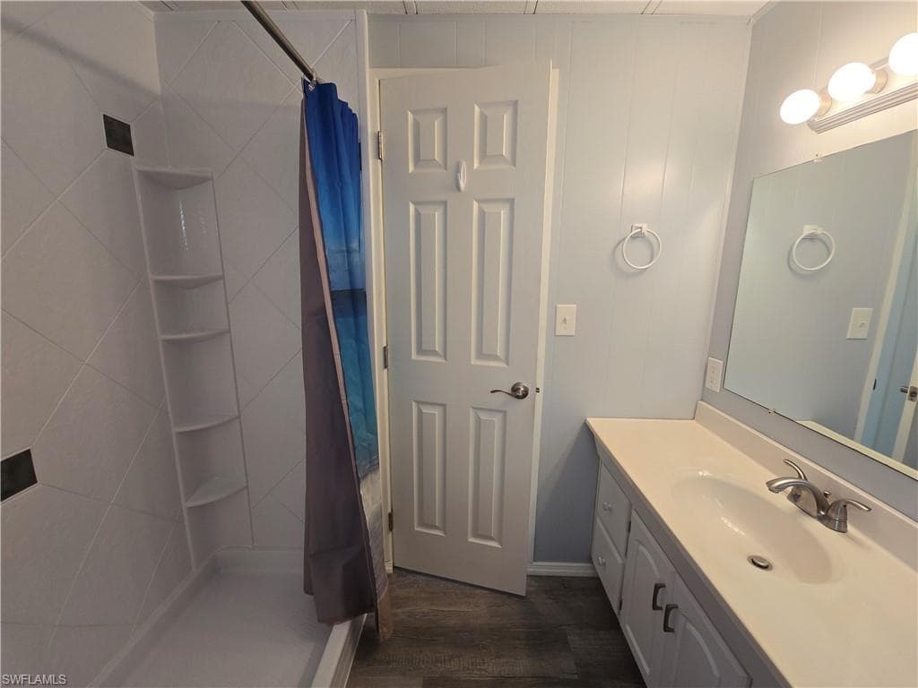 56 Enchanting Blvd, Naples, FL 34112-18