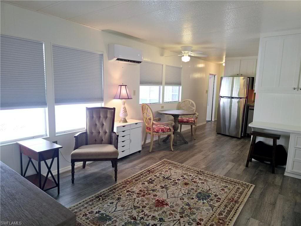 56 Enchanting Blvd, Naples, FL 34112-7