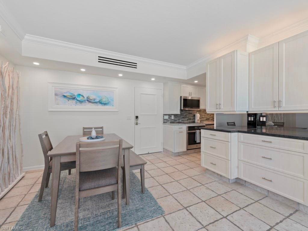 140 Seaview Ct 1703n, Marco Island, FL 34145-18