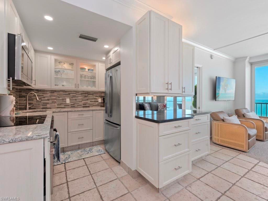 140 Seaview Ct 1703n, Marco Island, FL 34145-4