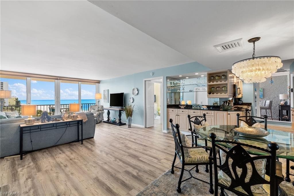 4001 Gulf Shore Blvd N 507, Naples, FL 34103-10