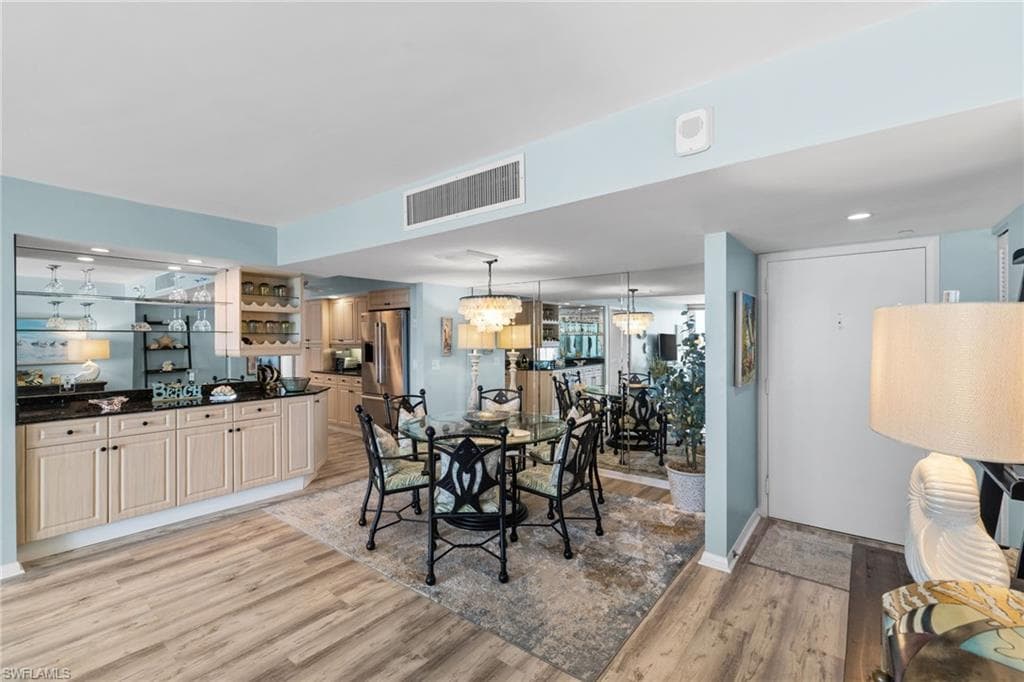 4001 Gulf Shore Blvd N 507, Naples, FL 34103-15