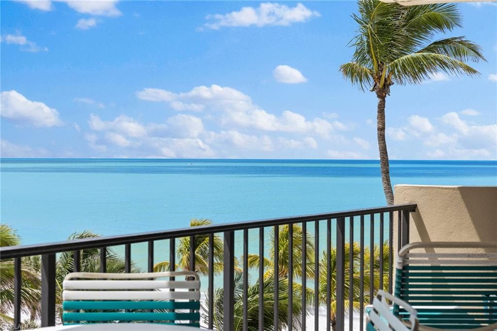 4001 Gulf Shore Blvd N 507, Naples, FL 34103-31