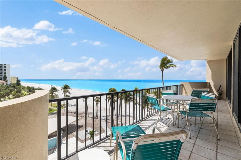 4001 Gulf Shore Blvd N 507, Naples, FL 34103-35