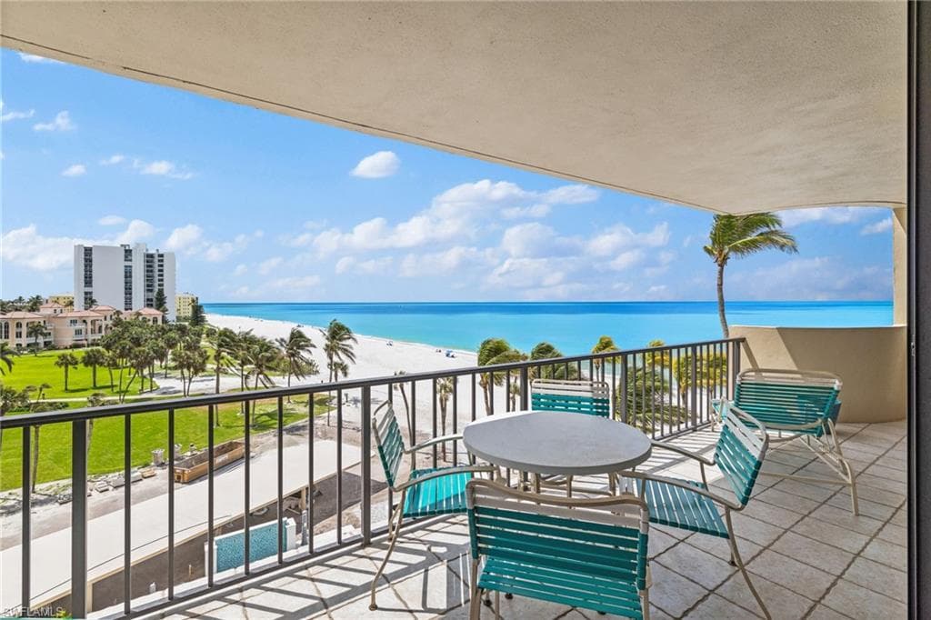 4001 Gulf Shore Blvd N 507, Naples, FL 34103-6