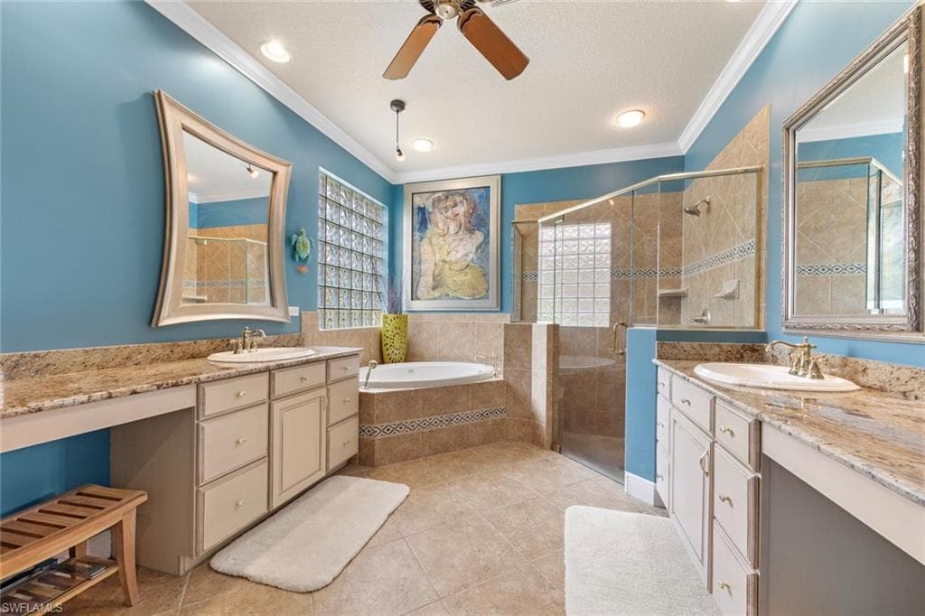 12718 Aviano Dr, Naples, FL 34105-13