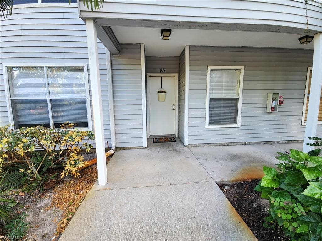 1901 Courtyard Way C105, Naples, FL 34112-1